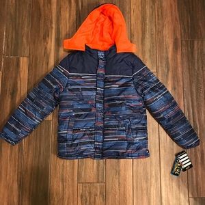 NWT Boy's puffer jacket; non-smoking home